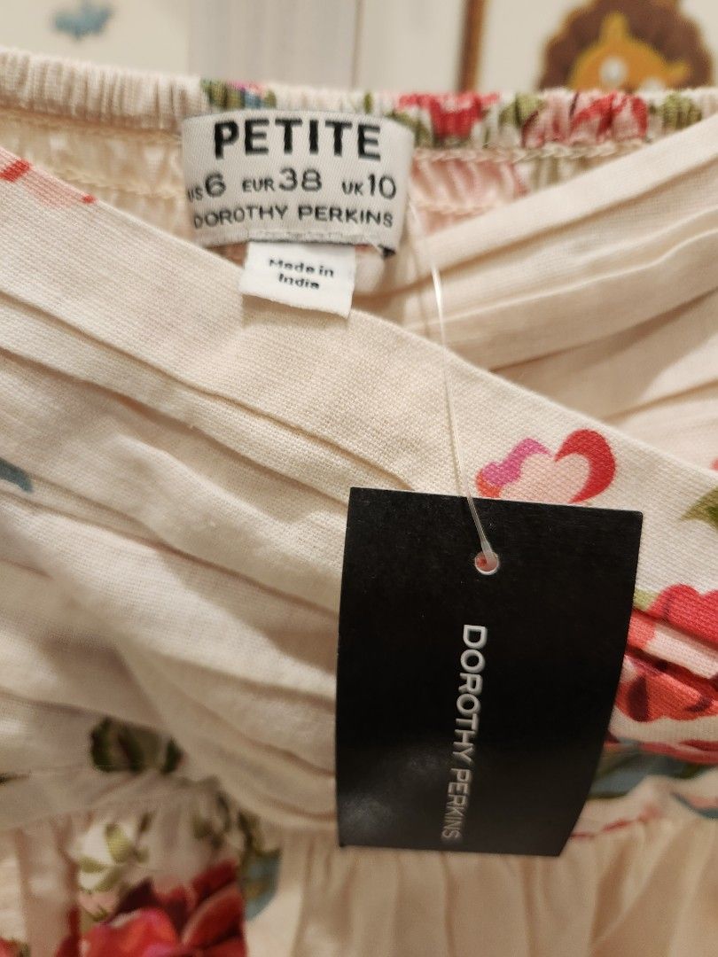 Dorothy Perkins Petite Ivory Large Floral Print Wrap Front Mini Dress -  Ivory (Size UK10 Petite), Women's Fashion, Dresses & Sets, Dresses on  Carousell