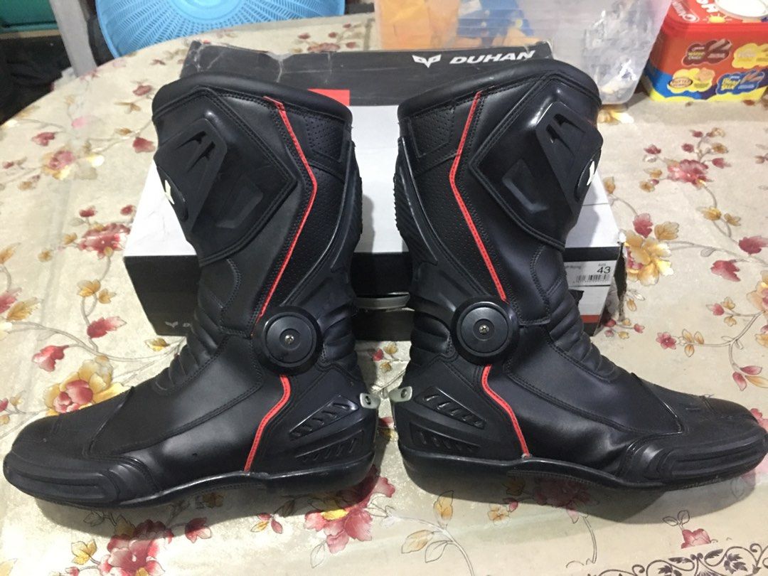 Duhan boots deals