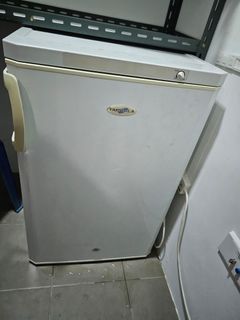 (Category: ) located in . Submitted by movingoutsales. (Listing ID 1262423457, Image 1). Description: .