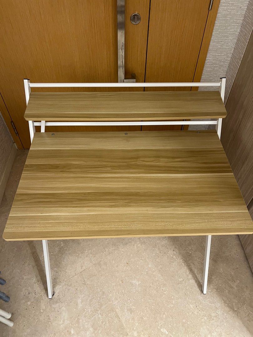 Foldable Table (Category: Tables & Sets) located in Singapore. Submitted by darylkw (Listing ID 1262493946, Image 2). Description: .
