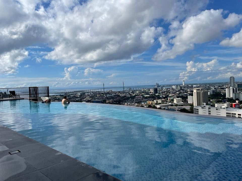 For Sale Fully Furnished Corner Unit with Balcony at Calyx Residences ...