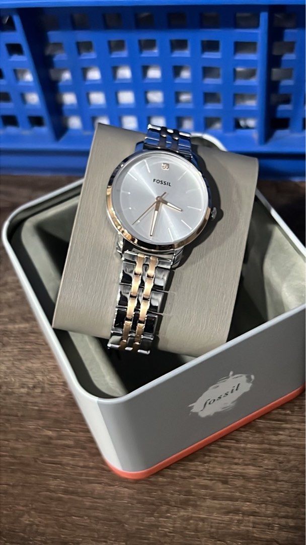 Lexie luther fossil hotsell watch