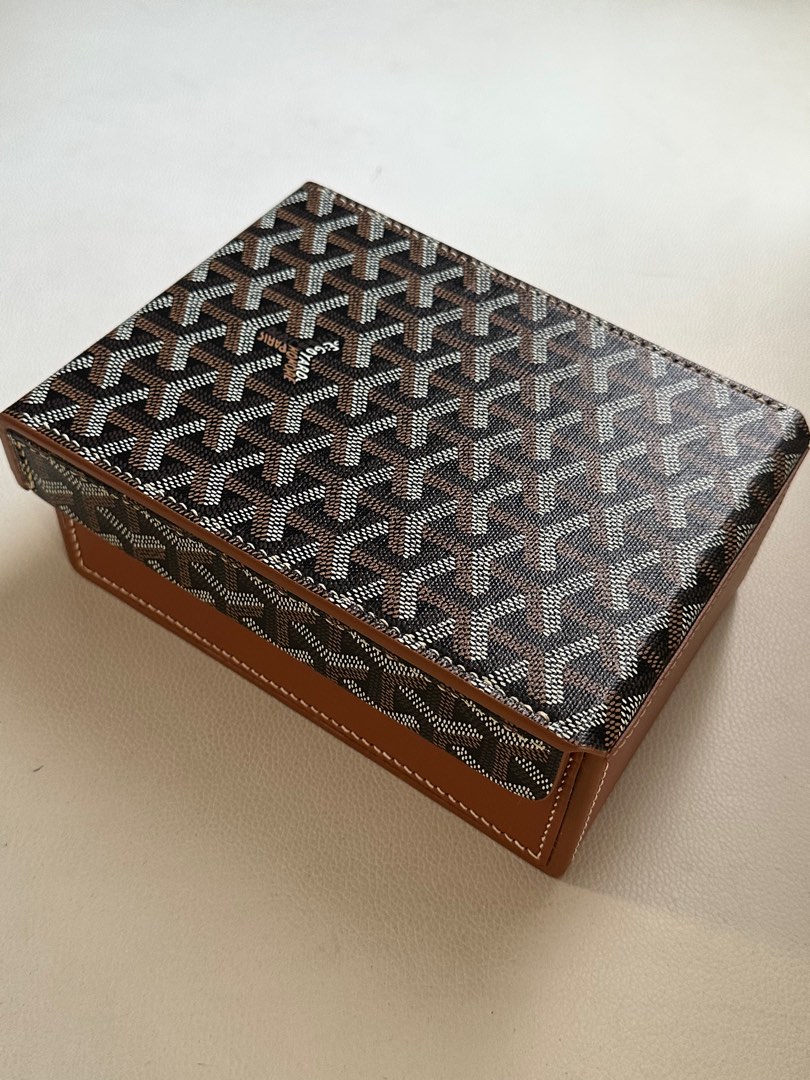 Goyard 4 Watch Case, 男裝, 手錶及配件, 手錶 Carousell
