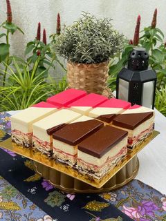 (Category: ) located in . Submitted by prospero_bakes (Listing ID 1262354981, Image 1). Description: .