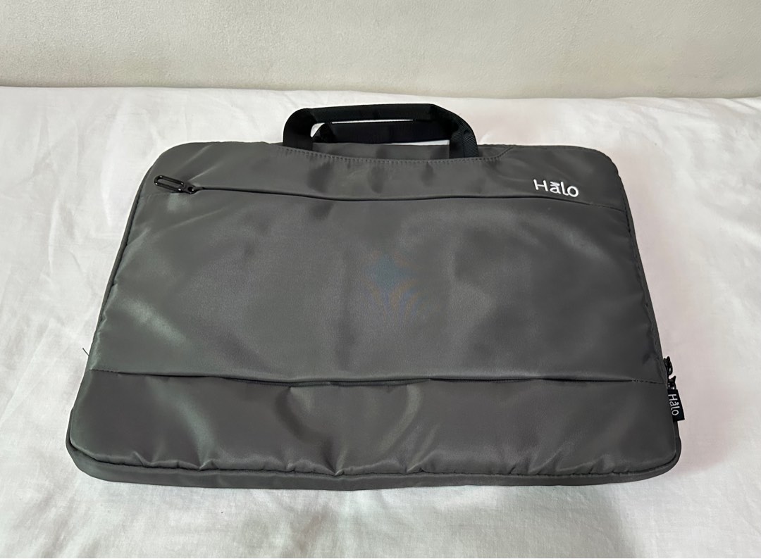 Halo Laptop Bag, Computers & Tech, Laptops & Notebooks on Carousell