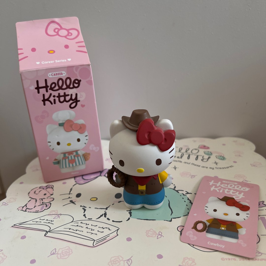 Hello Kitty cowboy pop mart blind box, Toys & Collectibles, Mainan di
