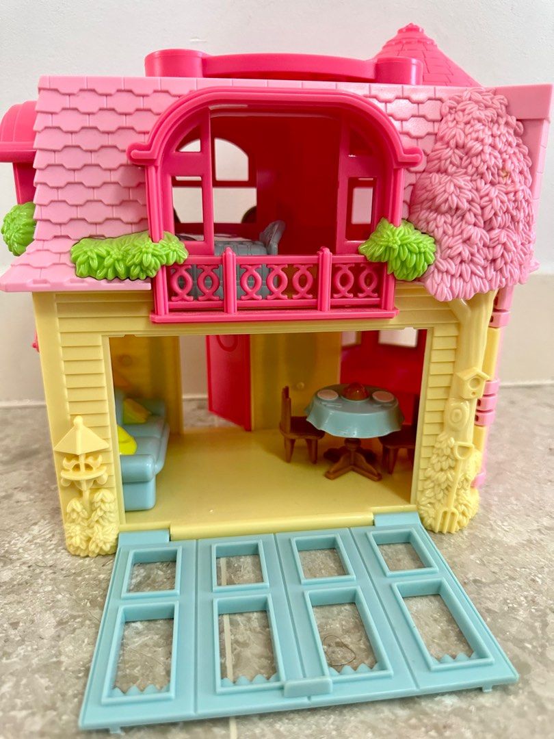 Hello Kitty Doll house Set, Hobbies & Toys, Toys & Games on Carousell