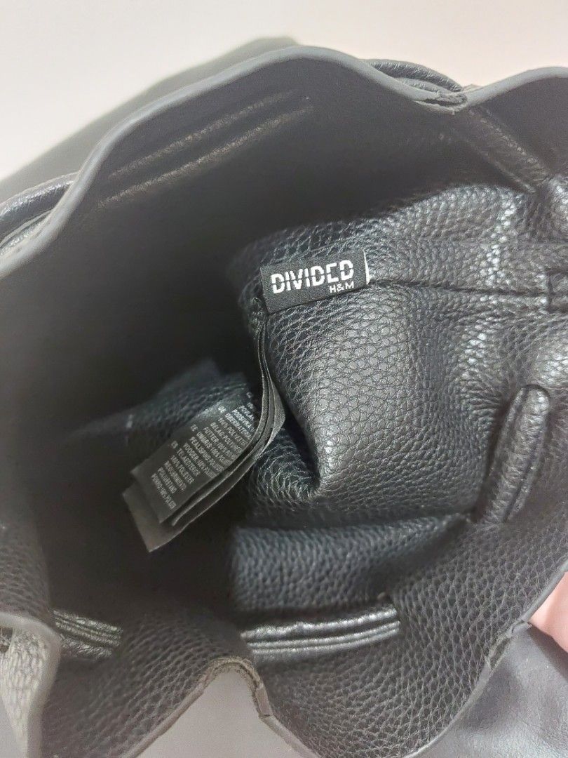 H M bucket bag Men s Fashion Bags Sling Bags on Carousell