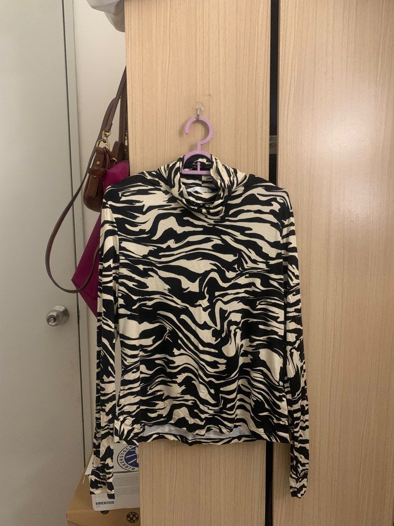 H&m zebra top cheap