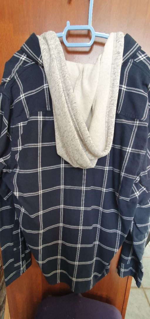 Hollister Twill Pattern Hoodie Navy Blue Size S Men s Fashion