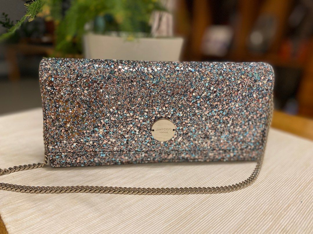 Jimmy Choo Clutch Bag for Women, perfect for wedding dinner or company  dinner and dance, Luxury, Bags & Wallets on Carousell