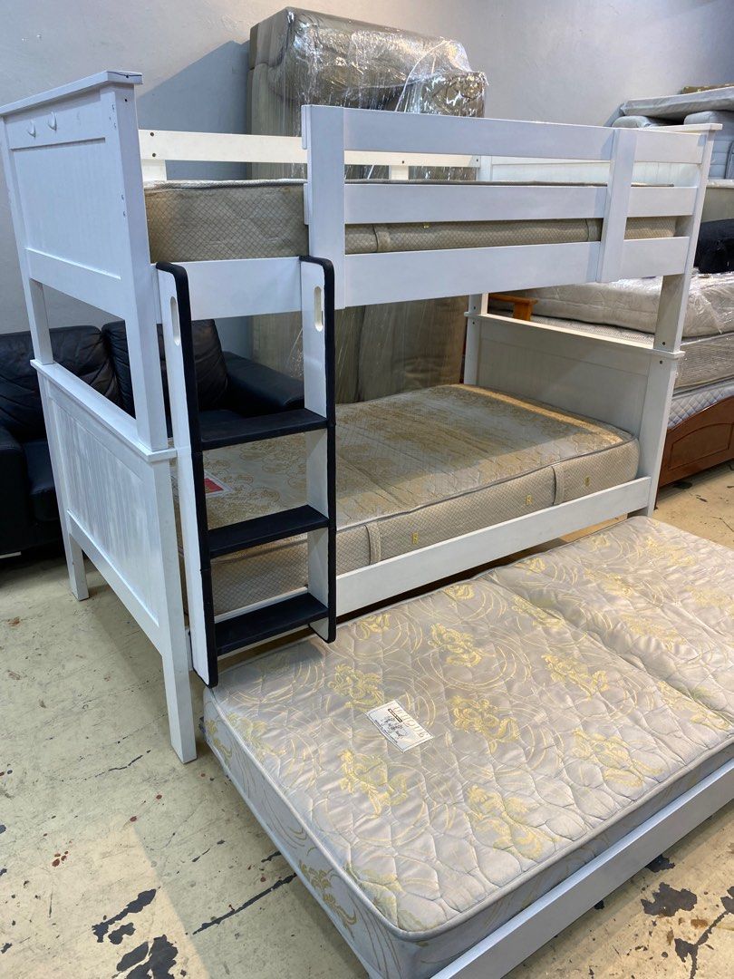 Katil double sales decker pull out