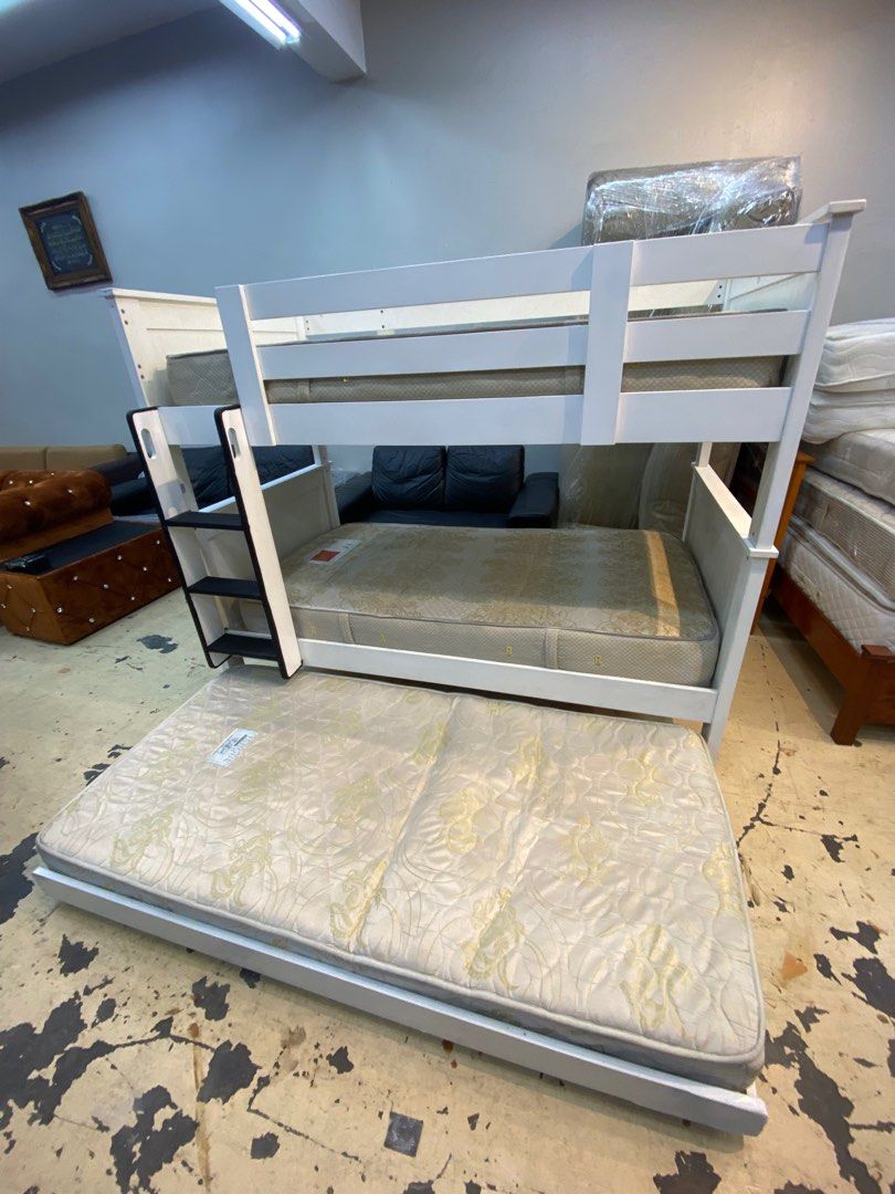 katil double decker pullout sekali tilam 3biji Furniture Home