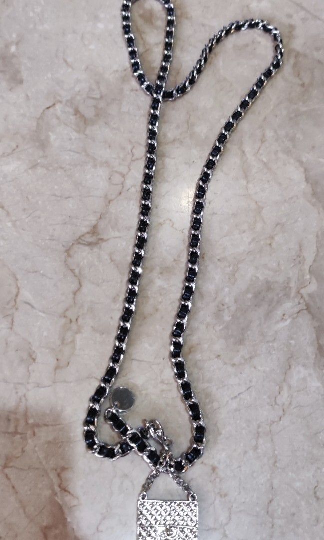 Leather Chain Necklace bag pendant (Category: Necklaces) located in Caloocan City. Submitted by cleanup_clutter (Listing ID 1262325054, Image 1). Description: as per photo. no brand. fashion accessory.