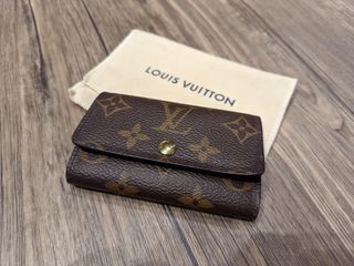 Louis Vuitton Zippy Wallet (Brown Grid) CLASS A, Women's Fashion, Bags &  Wallets, Wallets & Card holders on Carousell