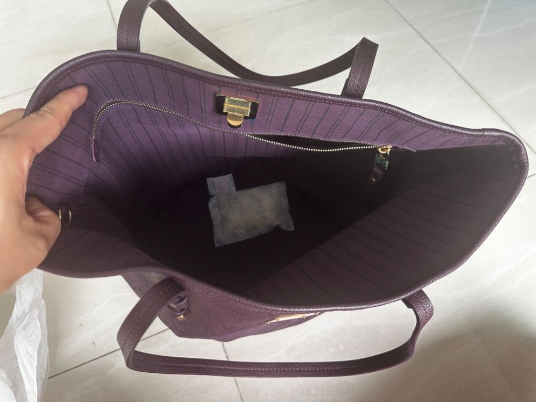 Louis Vuitton Citadines Shopping Bag in Plum Monogram Leather