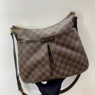 Looking for LV Bag with date code sp0953, Luxury, Bags & Wallets on  Carousell