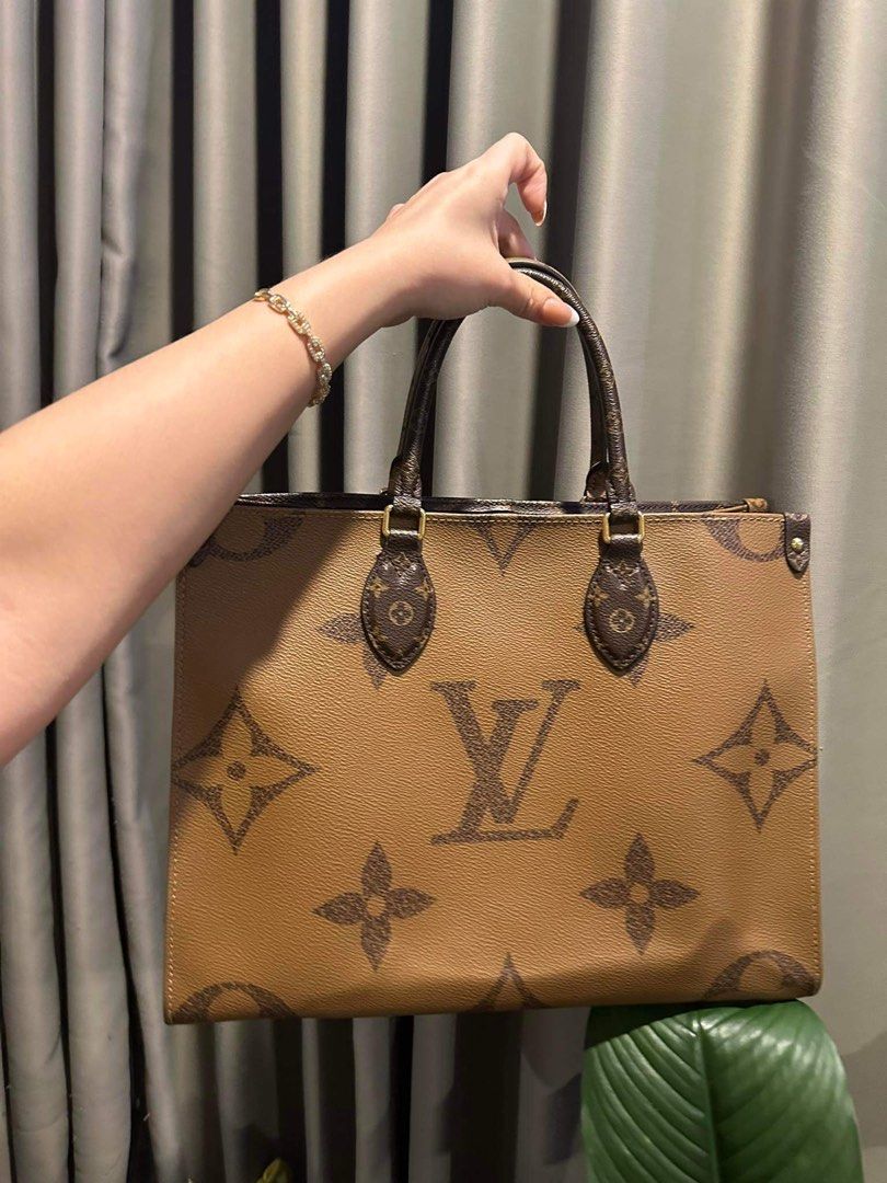 Repriced!! Louis Vuitton OTG onthego MM, Luxury, Bags & Wallets on