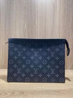 Louis Vuitton M30182 Ardoise/ Green Taiga Leather Pochette Baikal Clutch Bag,  Luxury, Bags & Wallets on Carousell