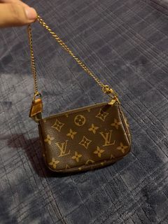 Louis Vuitton Félicie Pochette, Luxury, Bags & Wallets on Carousell