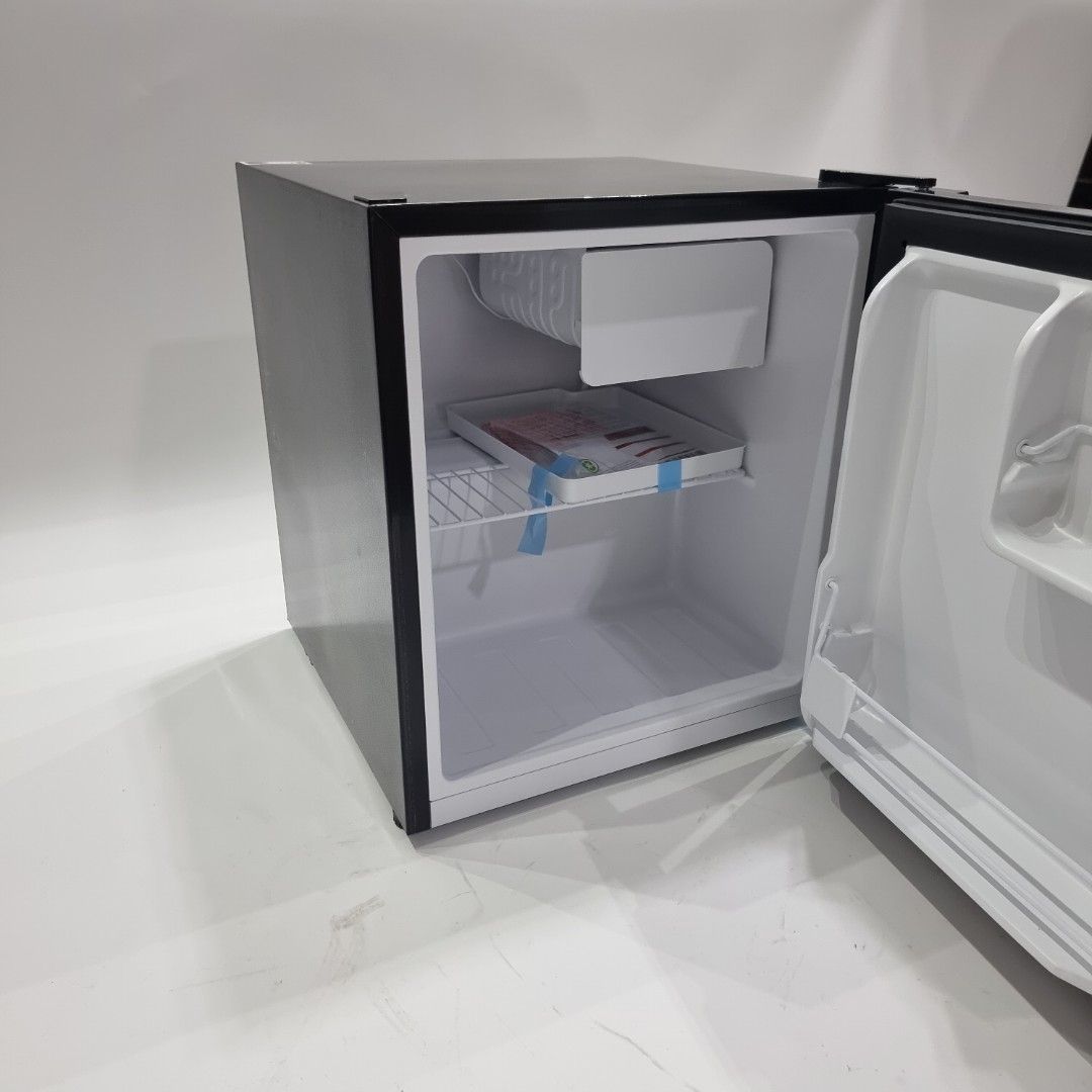 Magic chef store bar fridge