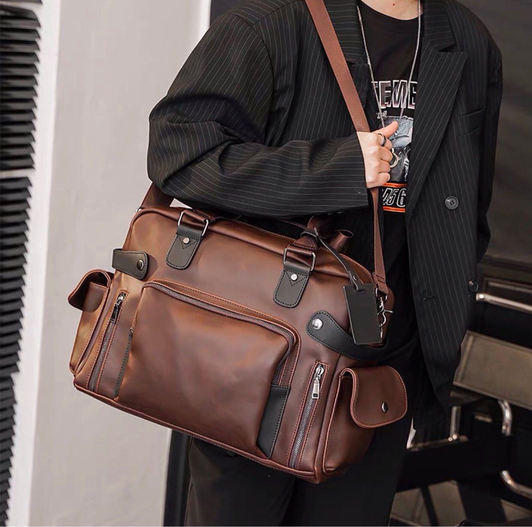 Mens holiday top bag