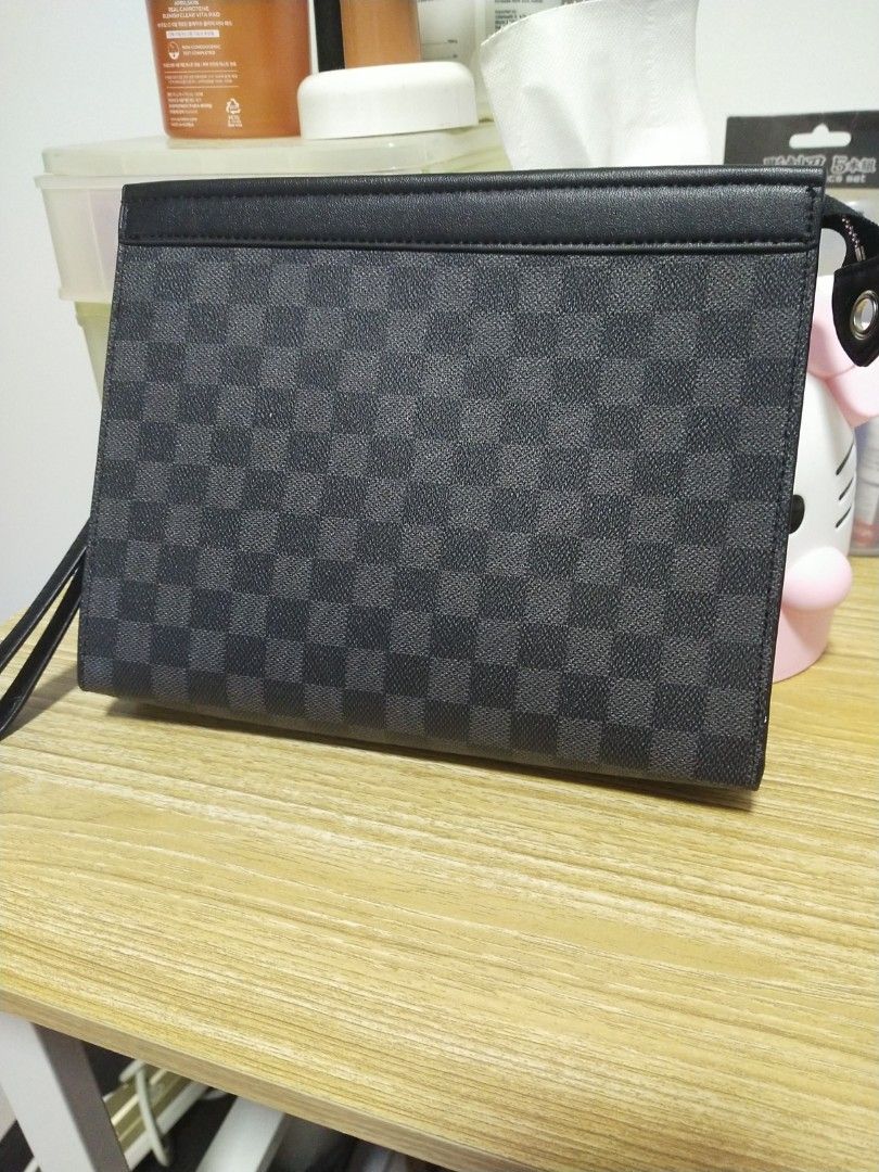IPAD POUCH, Men's Fashion, Bags, Belt bags, Clutches and Pouches on  Carousell