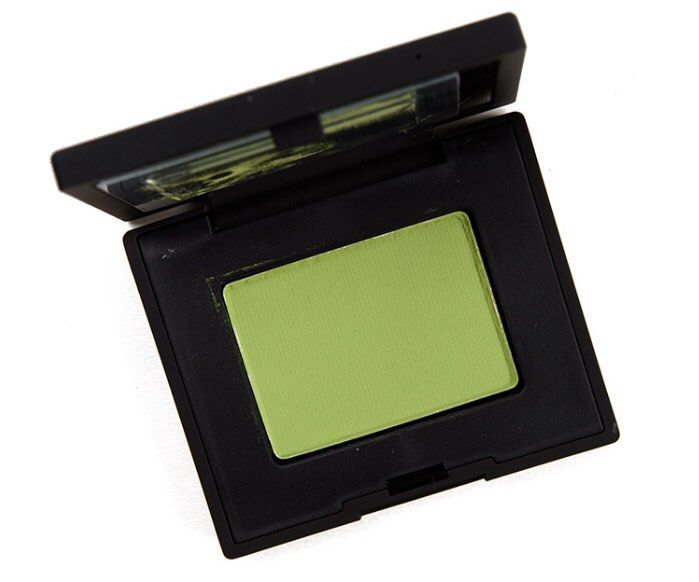 Nars Single Eyeshadow Matcha (Category: Makeup) located in Makati City. Submitted by blissfulfindsph (Listing ID 1262348810, Image 1). Description: Imported from 🇺🇸 SHOW YOUR COLORS Reveal your true colors with a range of eyeshadows to express yourself and your artistry without limits. From buttery mattes and lustrous satins, to electric pops of color and glittering metallics—each eyeshadow finish stays soft with a vibrant effect. Pure pigments
