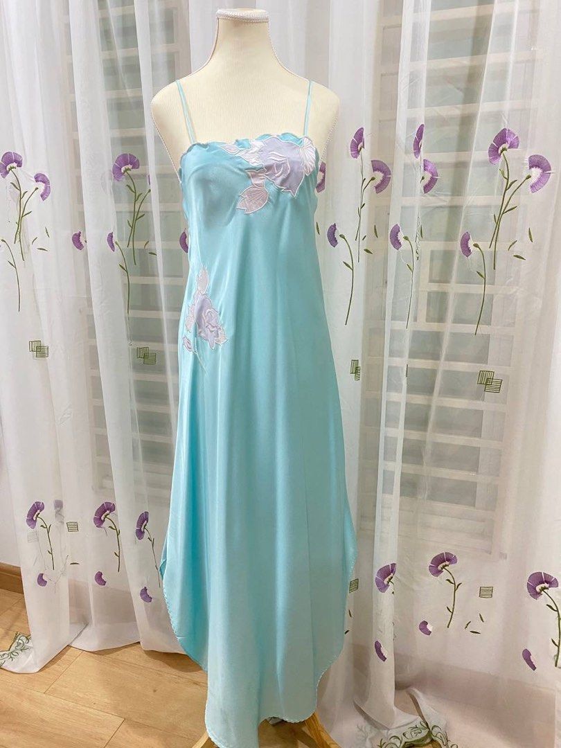 Natori silk 2025 nightgown