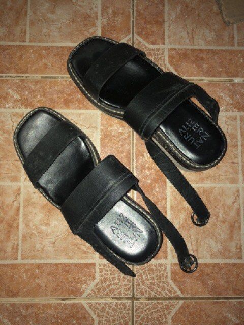 Naturalizer size 4 clearance