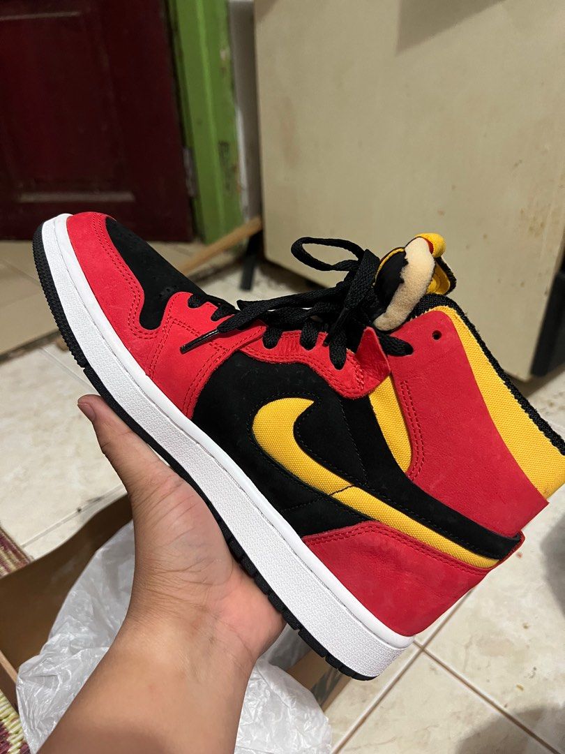 Nike air jordan chile red, Men's Fashion, Footwear, Sneakers on Carousell