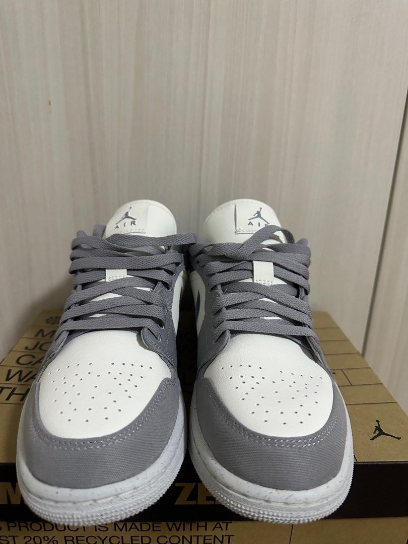 Nike 27 white size 5 hotsell
