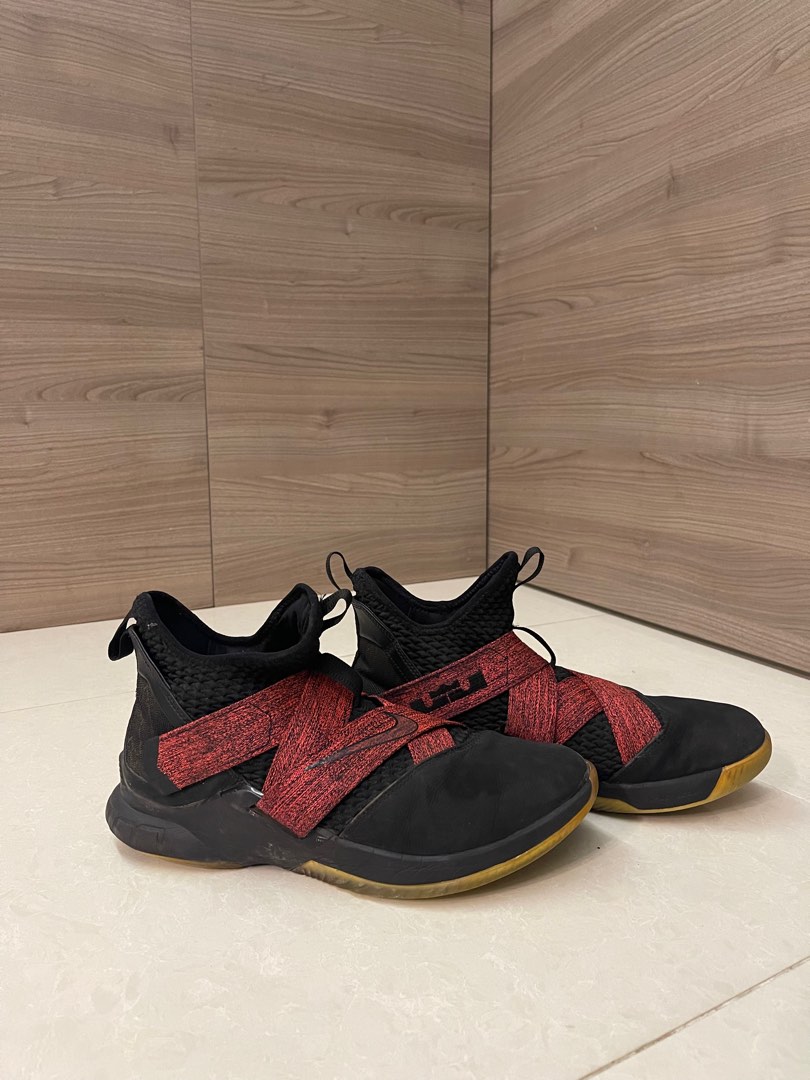 Lebron soldier 12 hotsell black and red
