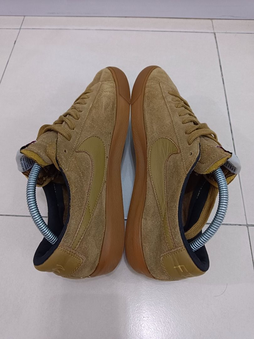 Supreme x nike blazer low sales