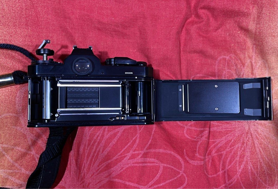 Nikon FE2 (Shutter Jammed) body only, Photography, Cameras on Carousell