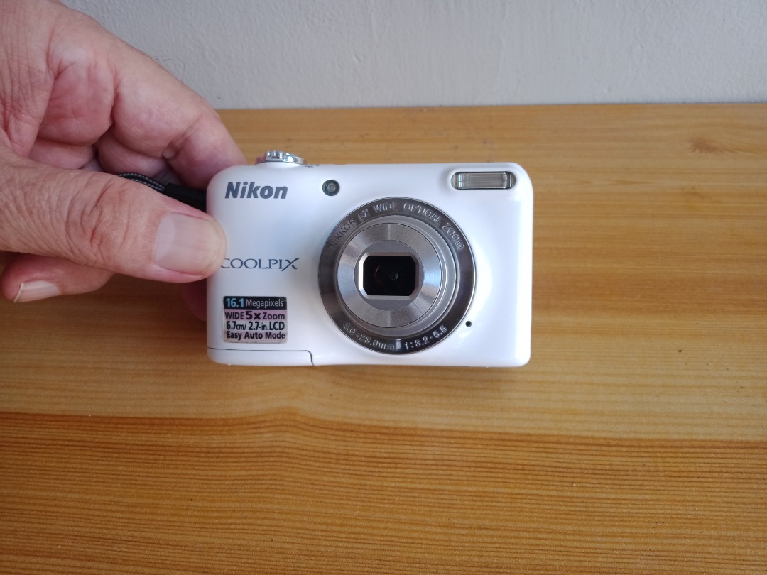 Nikon L27, Photography, Cameras on Carousell