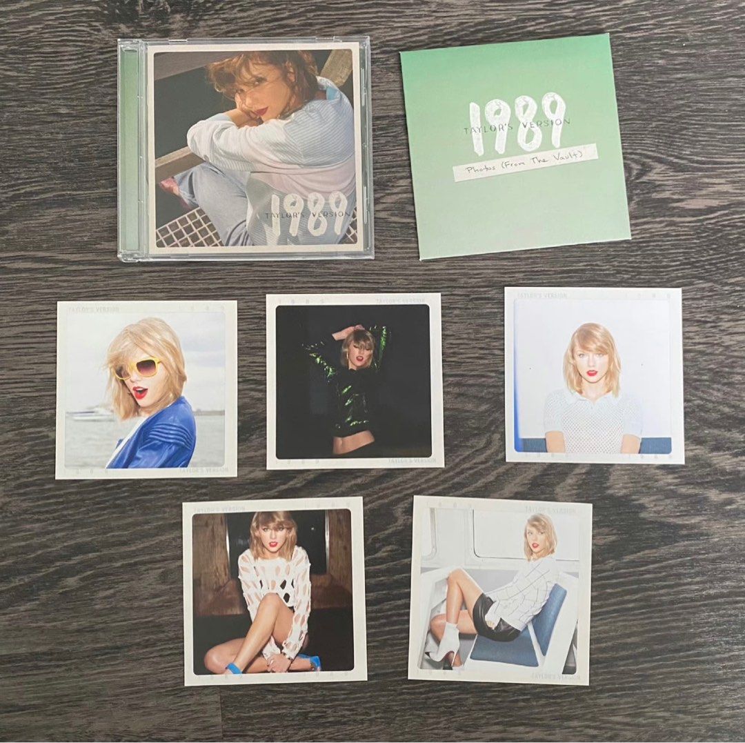 On the way - Taylor swift 1989 Taylor's version deluxe CDs with