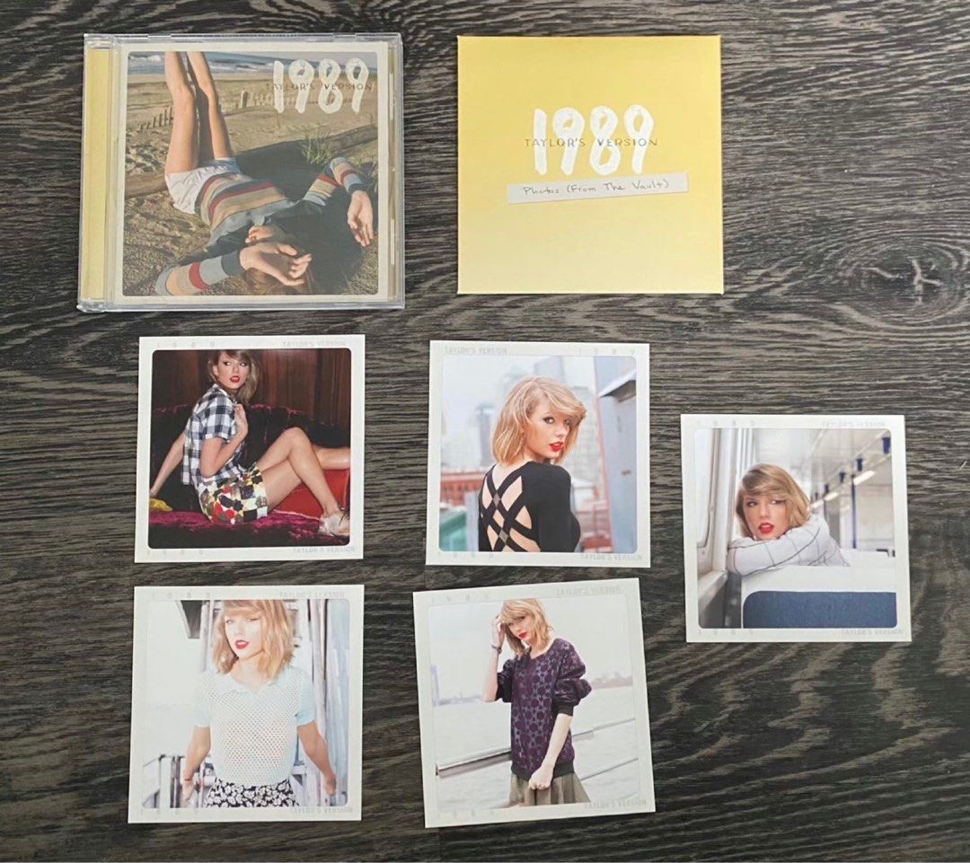 On the way - Taylor swift 1989 Taylor's version deluxe CDs with