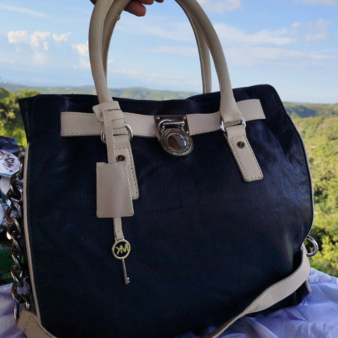 Michael Kors Hamilton Bag, Luxury, Bags & Wallets on Carousell