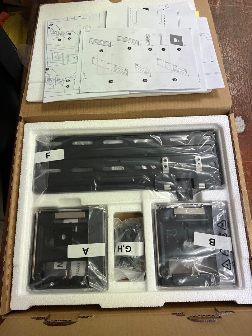 (Original Samsung at HARVEY NORMAN) Samsung Slim Fit Wall Bracket, TV