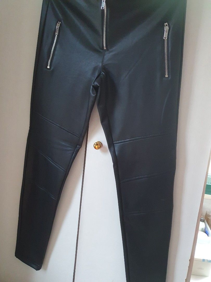 Pants, 女裝, 外套及戶外衣服- Carousell