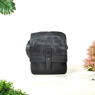 (Kategori: ) berada di . Dikirim oleh R3_Station (ID iklan 1262391496, Gambar 1). Deskripsi: .