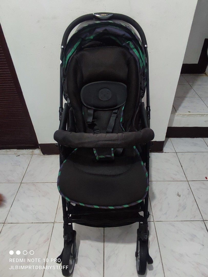 Pigeon stroller (Category: Strollers) located in Caloocan City. Submitted by jen_prelovedcorner.2 (Listing ID 1262334755, Image 1). Description: Pigeon stroller Reclining seat Good for newborn up to toddler Reversible handle High seat Full range canopy Lightweight In good condition, pls expect signs of usage. Sale ‼️‼️ 3,500 Location Valenzuela city.
