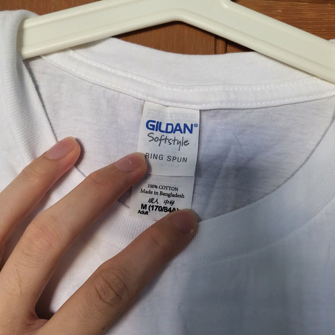gildan plain white t shirts