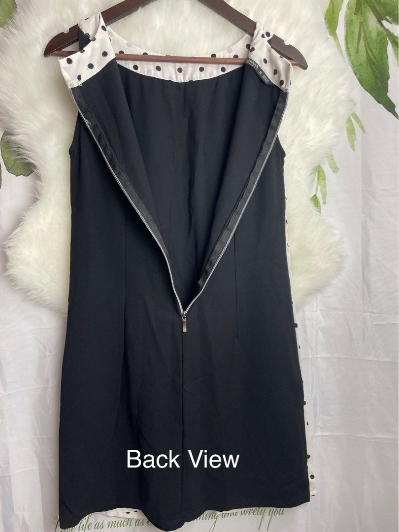 Polka Dots Black & White Dress (Category: Dresses) located in Manila. Submitted by joyfulmessforless (Listing ID 1262442636, Image 3). Description: ♥️Used well dress ♥️Polka Dots ♥️Black and White ♥️need minor mending ♥️has blue ink stain in upper front ♥️Medium size.