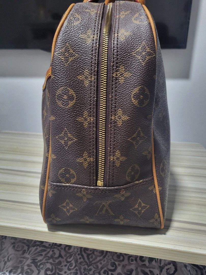 NTWRK - PRELOVED Louis Vuitton Deauville Monogram Bag MX97D3H 042723