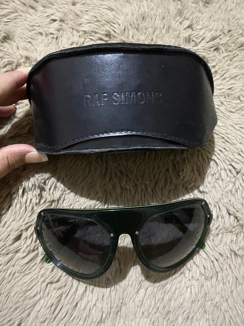Raf simons 2025 linda farrow sunglasses