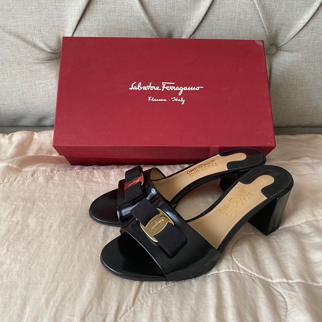 Harga shop sandal ferragamo