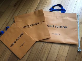 Louis Vuitton Brown Paper Shopping Bag Purse Size 15.7x13.5x6