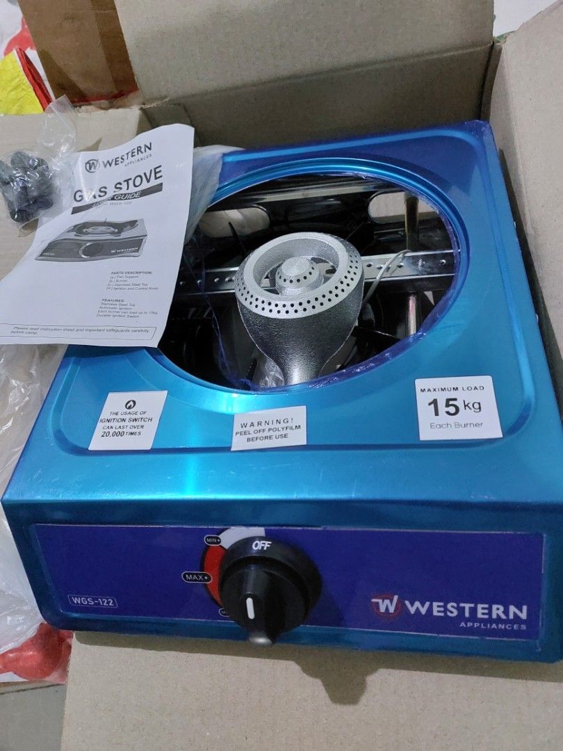 Single burner gas stove (Category: Cookware & Accessories) located in Quezon City. Submitted by nanu_nanu (Listing ID 1262469691, Image 1). Description: Brand new, sparkling single burner gas stove! Complete, with box and cards. Usually retails for P700. Get it na 😊 See my other listings! More to come!.